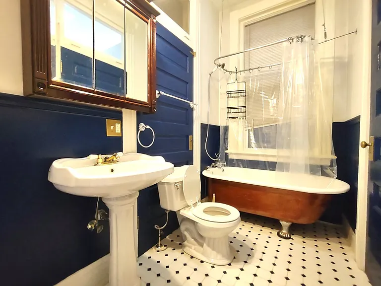 815 Church St — Photo 10