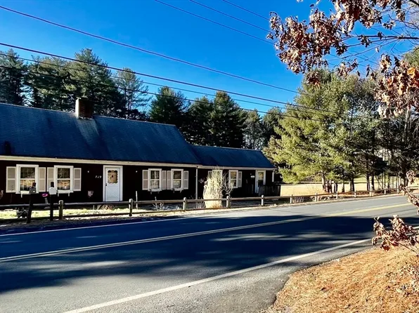 729 Center St, Pembroke, MA 02359