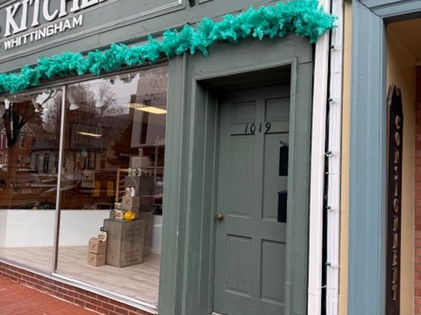 1019 Caroline St APT A