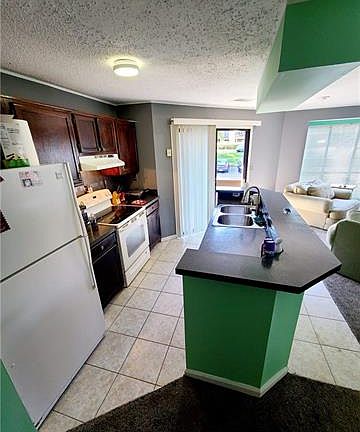 5th image of 8177 Cedar Glen Dr