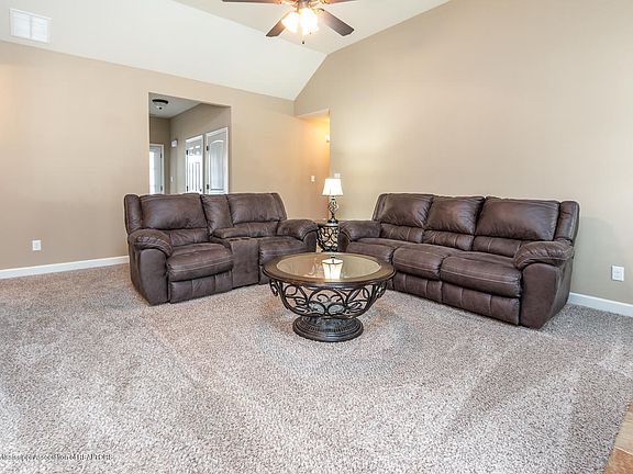 5th image of 1265 Hemlock Dr