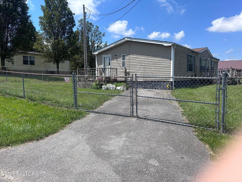 1st image of 711 Joyce St
