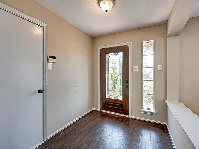 16510 Amy Ridge Rd — Photo 7