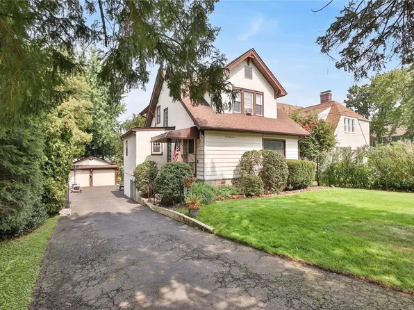 267 Eastchester Road, New Rochelle, NY 10801