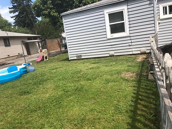 4th image of 1014 Plumas St