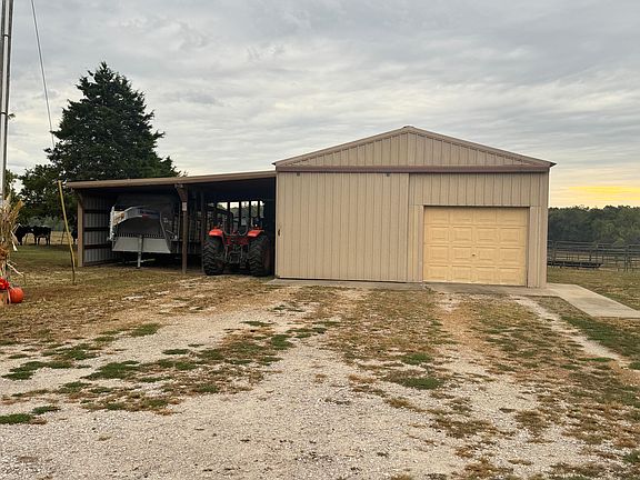 5th image of 4452 S 70th Road