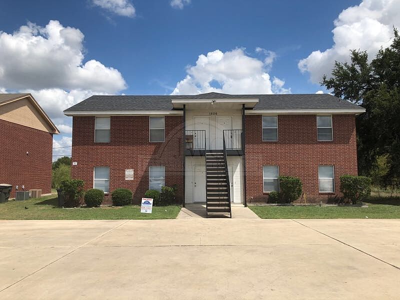 1st image of 1506 Benttree Dr #168071103