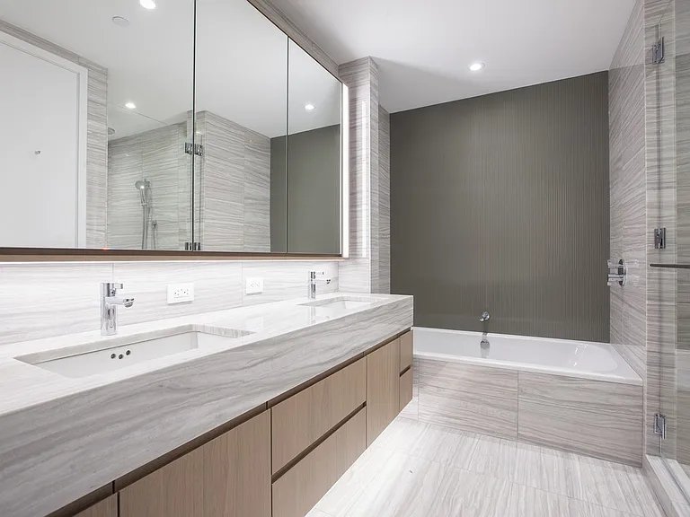 50 West St #28C — Photo 9