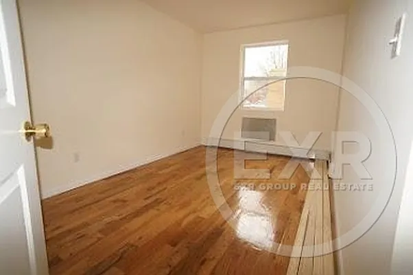 Rented by EXR | media 41