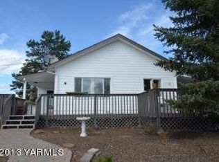 2150 Franklin Rd, Tieton, WA 98947