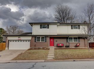 6986 S Apache St, Littleton, CO 80120