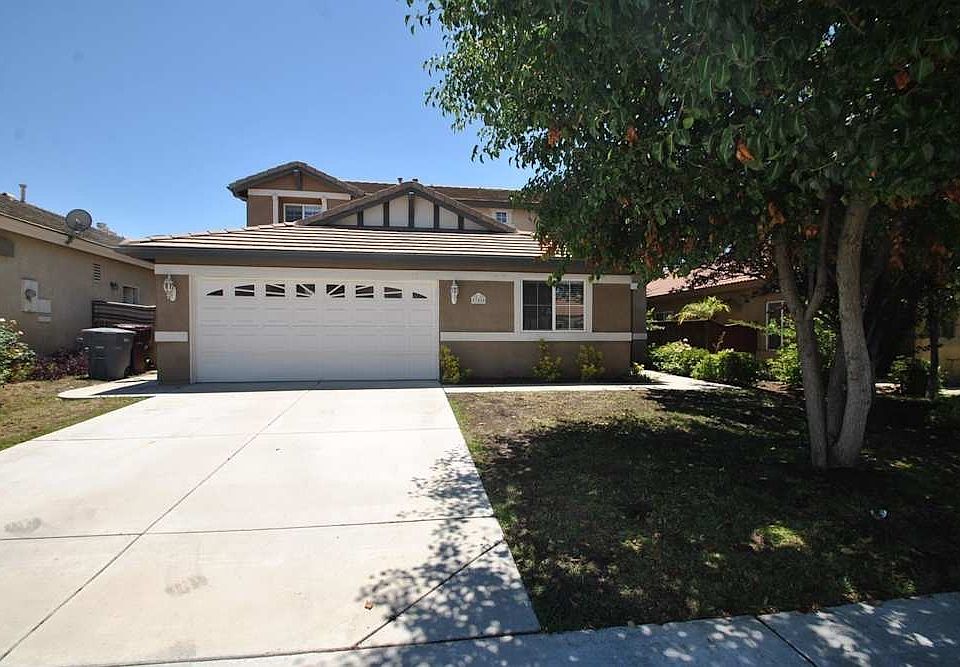 1st image of 2528 Desrys Blvd