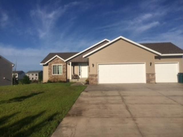 1st image of 505 8th Ave SE