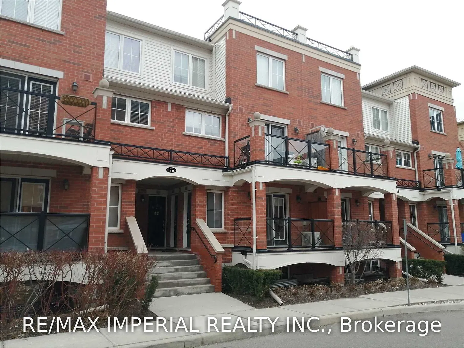 2 bed, $2,600 — Photo 1