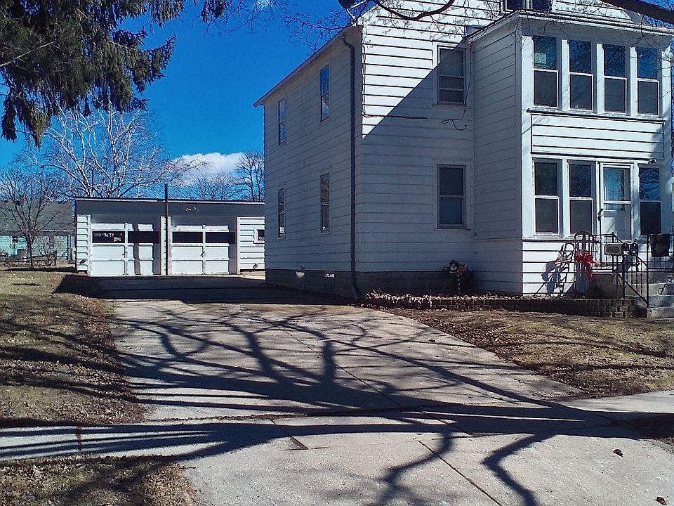 1st image of 1415 Dakota St
