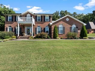 1554 Greenbrier Dr, Cape Girardeau, MO 63701