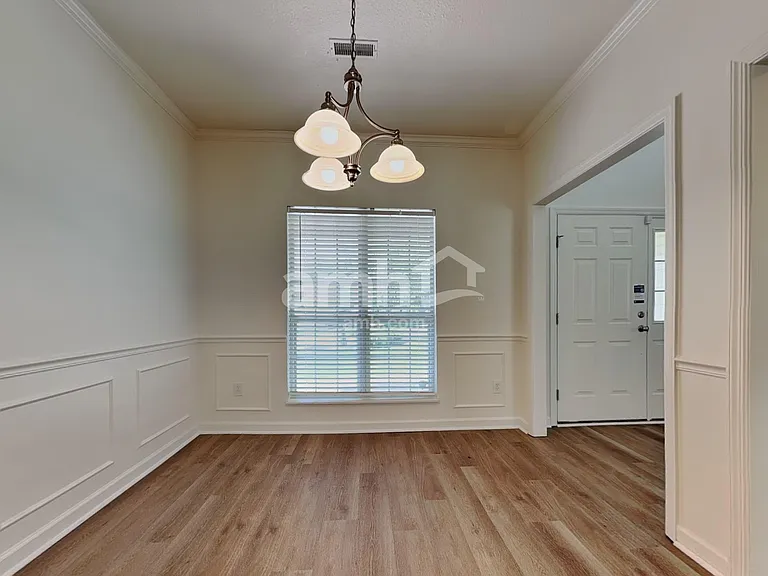 7036 Sage Ln — Photo 4