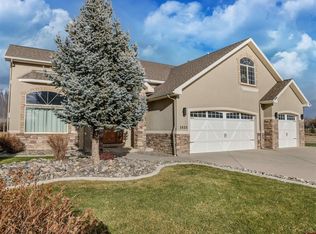 3825 Grand Mesa Dr, Montrose, CO 81403