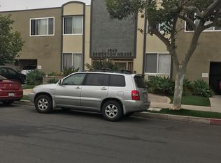 1640 Brockton Ave UNIT 16, Los Angeles, CA 90025