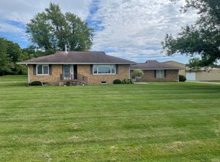 13061 5a Rd, Plymouth, IN 46563