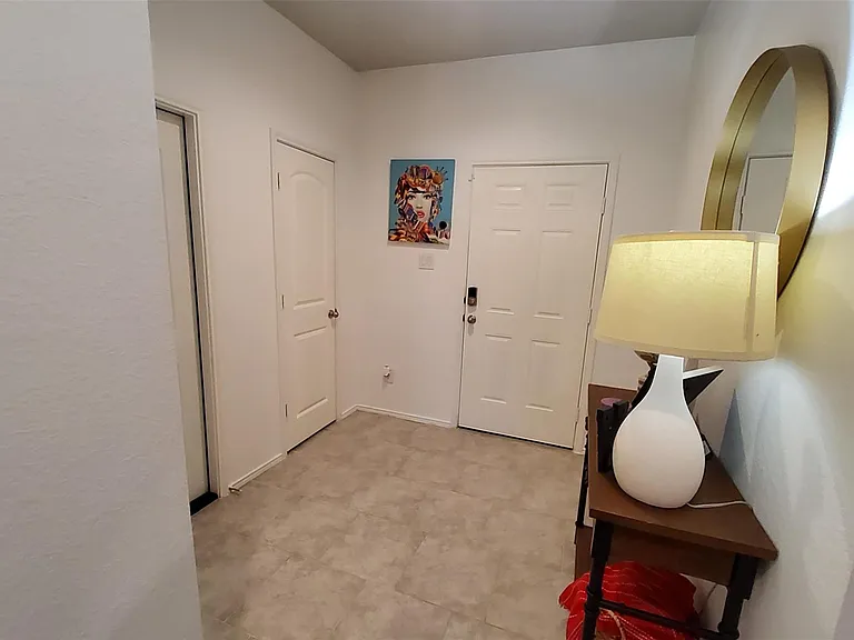 22607 Castello Lakes Dr — Photo 6