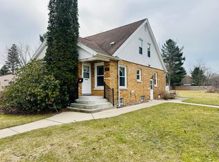 1571 Goody Rd, Norton Shores, MI 49441