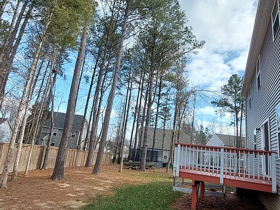 4th image of 15924 Cambria Cove Blvd