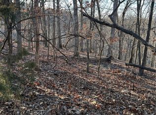 Carol Rd, Four Seasons, MO 65049