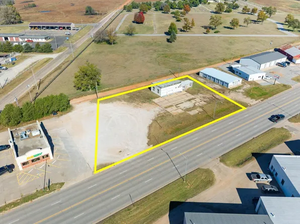910 E Highway 54, Kingman, KS 67068