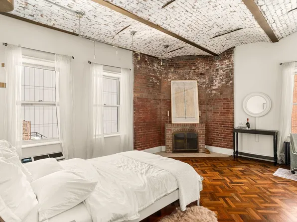 205 West 57th Street image 1 of 7