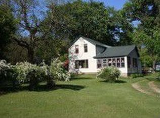 N9948 Dalton Rd, Pardeeville, WI 53954