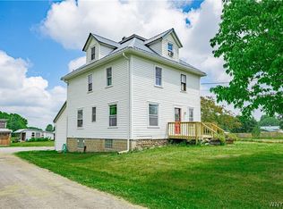 7601 Ridge Rd, Gasport, NY 14067