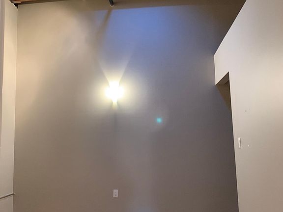 3rd image of 220 S Washington Sq APT 4