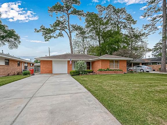 2nd image of 5032 Verdome Ln