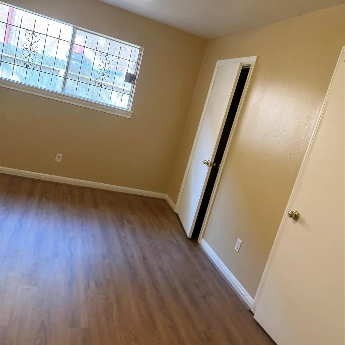 2 bed, 2.0 bath, 1036 sqft, $1,600 — Photo 4