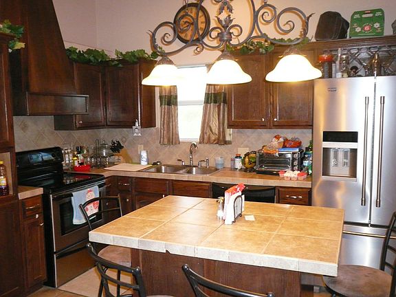 4th image of 2207 Calle Chiquita Ct