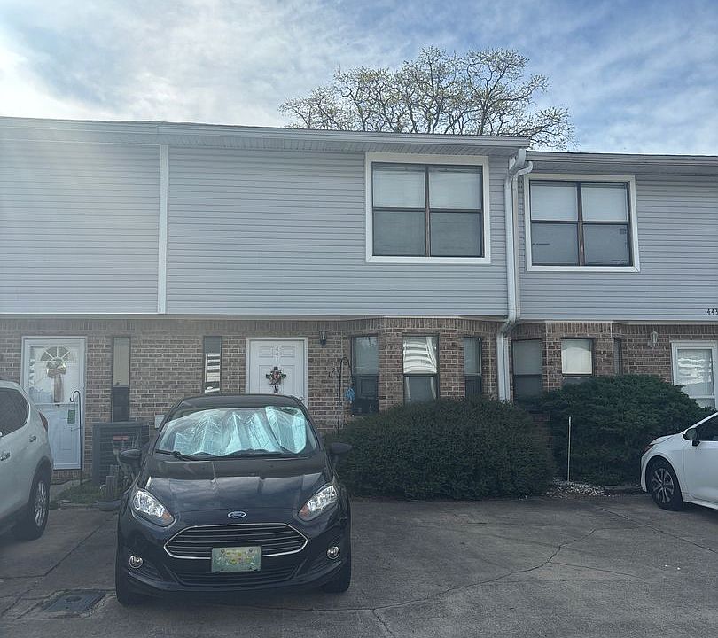 1st image of 441 Waterway Ln