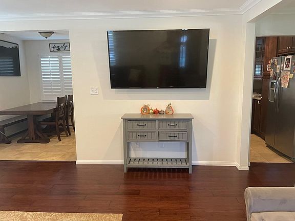 4th image of 6165 Childs Ave