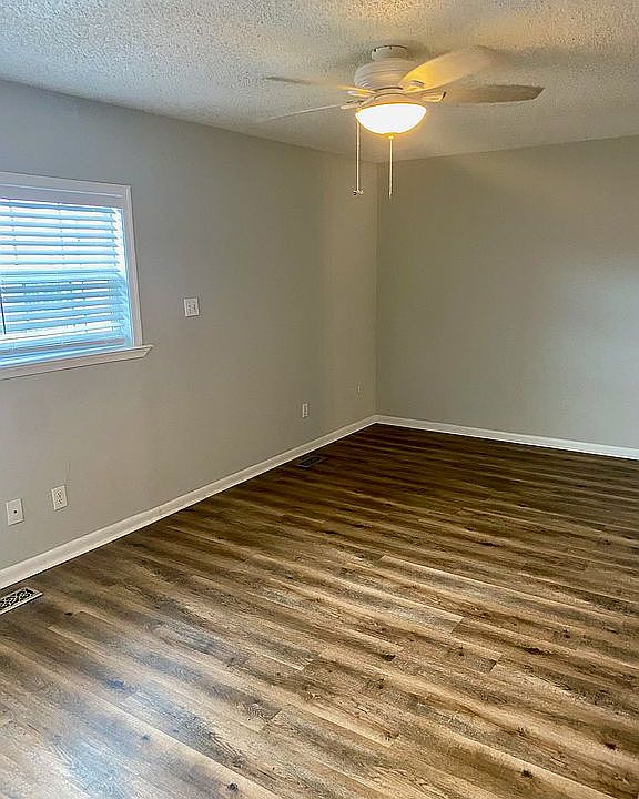 1st image of 3806 Clipper Bay Dr