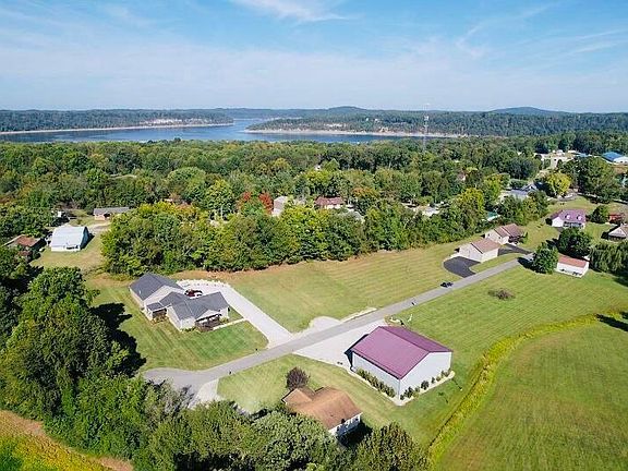 4th image of 134 Lighthouse Dr