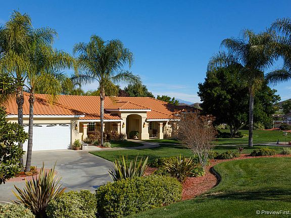 2nd image of 17145 Vanderhill Cir