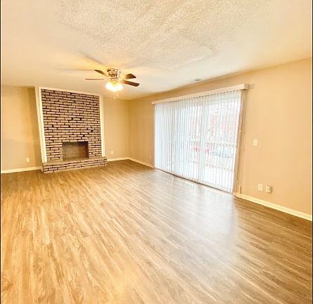 2nd image of 3618 Warwick Blvd #3622-3