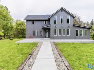 1221 Cloverdale Rd, Kalama, WA 98625