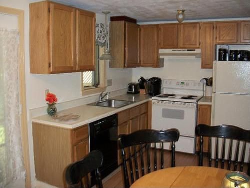 4th image of 23 Phillipstown Ln