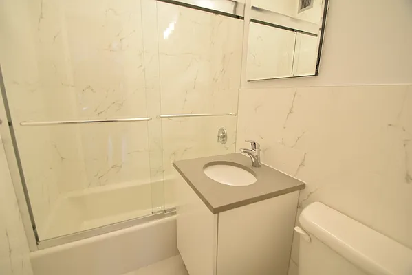 Rented by Goldfarb Properties | media 5