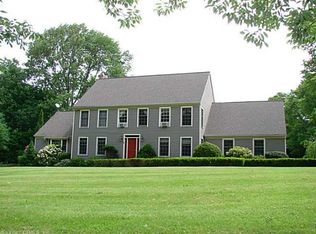 103 Kearney Rd, Pomfret Center, CT 06259