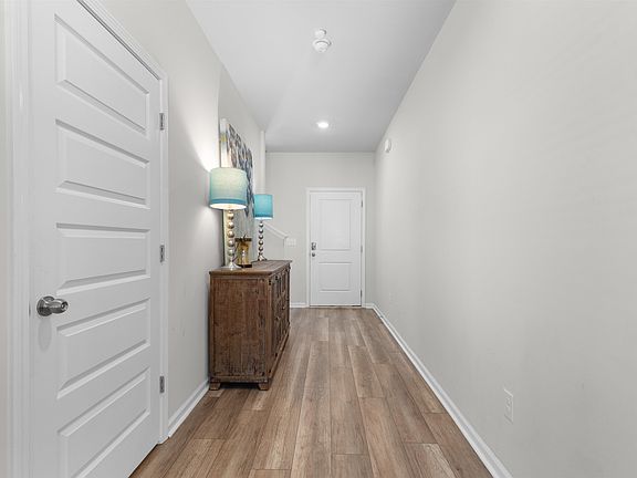 3rd image of 1111 Saltgrass Way