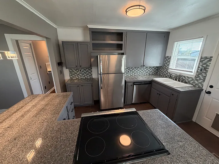 4966 S Madison Ave — Photo 5