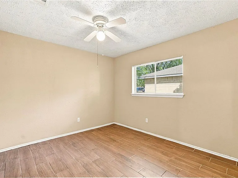 19315 Spanish Needle Dr — Photo 16