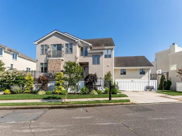 7600 Bayshore Dr, Margate, NJ 08402